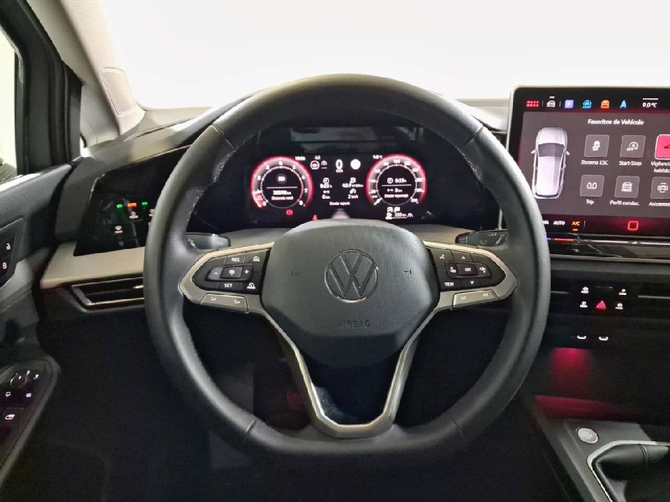 Volkswagen Golf Life 1.5 TSI 85kW (115CV)