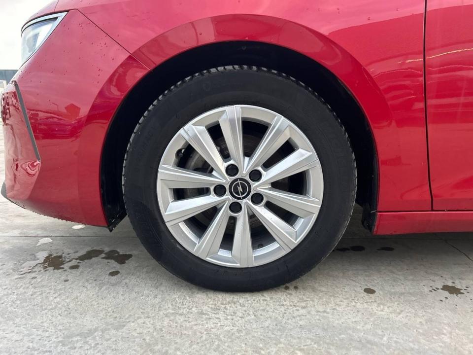 Opel Astra 1.2T XHT 96kW (130CV) Edition