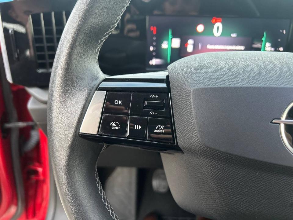 Opel Astra 1.2T XHT 96kW (130CV) Edition