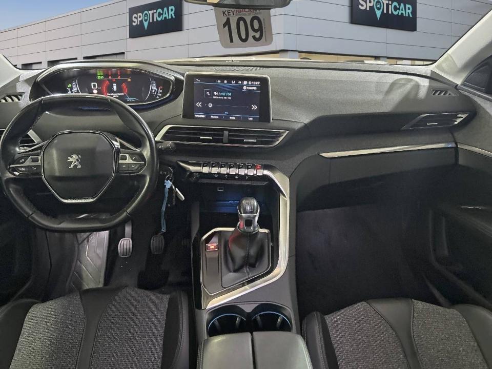 Peugeot 3008 1.2 PURETECH 96KW (130CV) ALLURE S&S