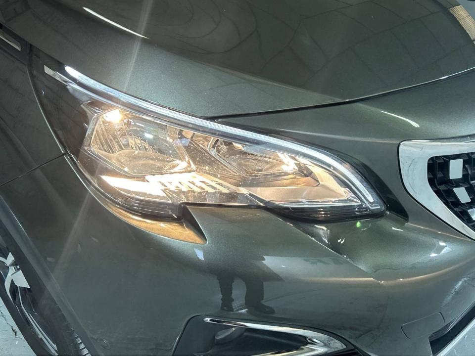 Peugeot 3008 1.2 PURETECH 96KW (130CV) ALLURE S&S