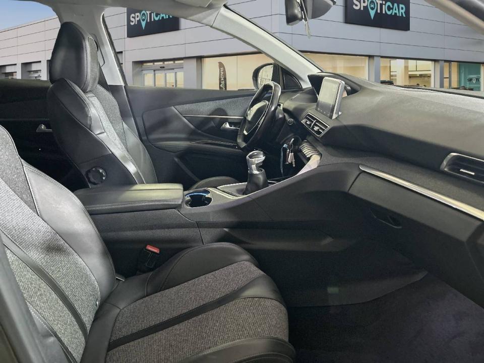 Peugeot 3008 1.2 PURETECH 96KW (130CV) ALLURE S&S