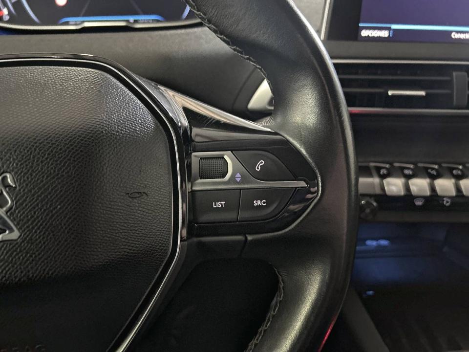 Peugeot 3008 1.2 PURETECH 96KW (130CV) ALLURE S&S