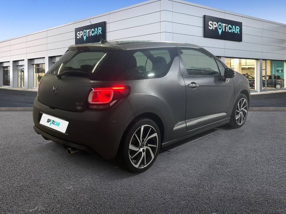 DS DS 3 PureTech 81kW (110CV) S&S Dark Side