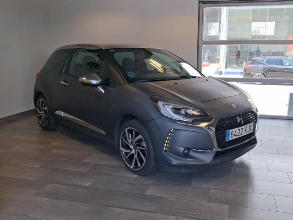 DS DS 3 PureTech 81kW (110CV) S&S Dark Side