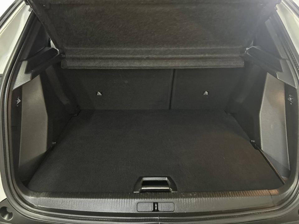 Peugeot 2008 Allure Pack BlueHDI 81kW (110CV)