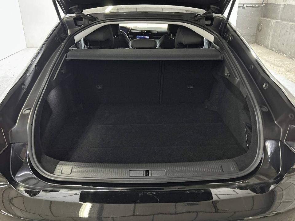 Peugeot 508 5P Business Line BlueHDi 130 EAT8