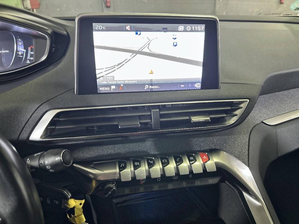 Peugeot 3008 1.5 BlueHDi 96kW (130CV) S&S Allure