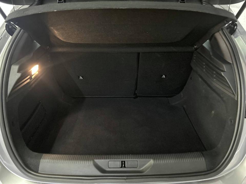 Peugeot 308 5P Active Pack PureTech 130 S&S MAN