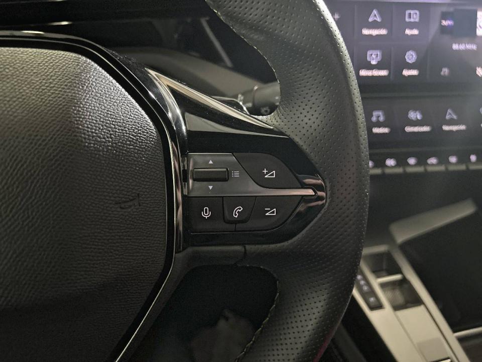 Peugeot 408 408 GT Puretech 130 EAT8