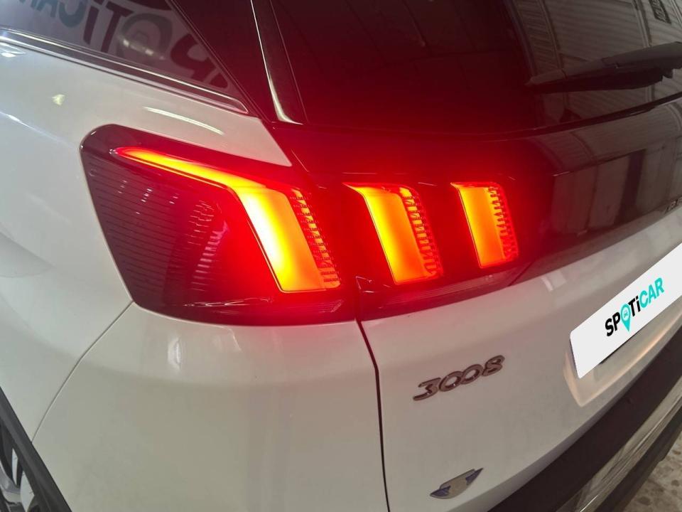 Peugeot 3008 1.5L BlueHDi 96kW (130CV) S&S GT Line