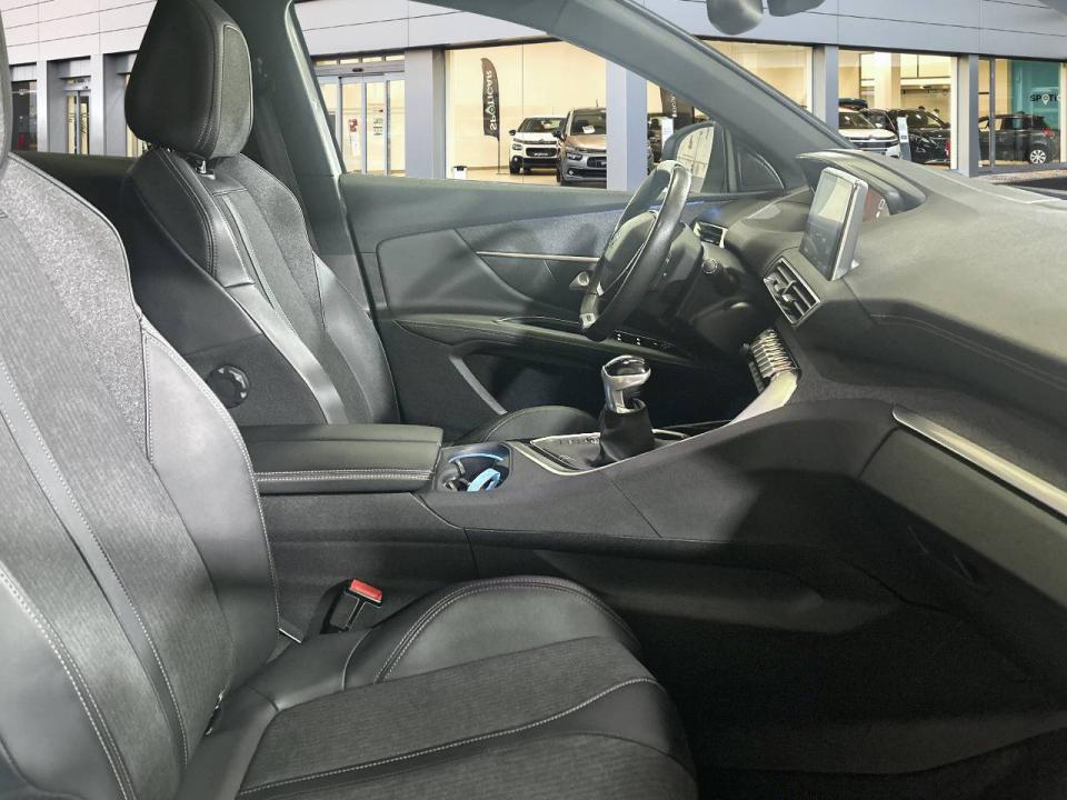 Peugeot 3008 1.5L BlueHDi 96kW (130CV) S&S GT Line