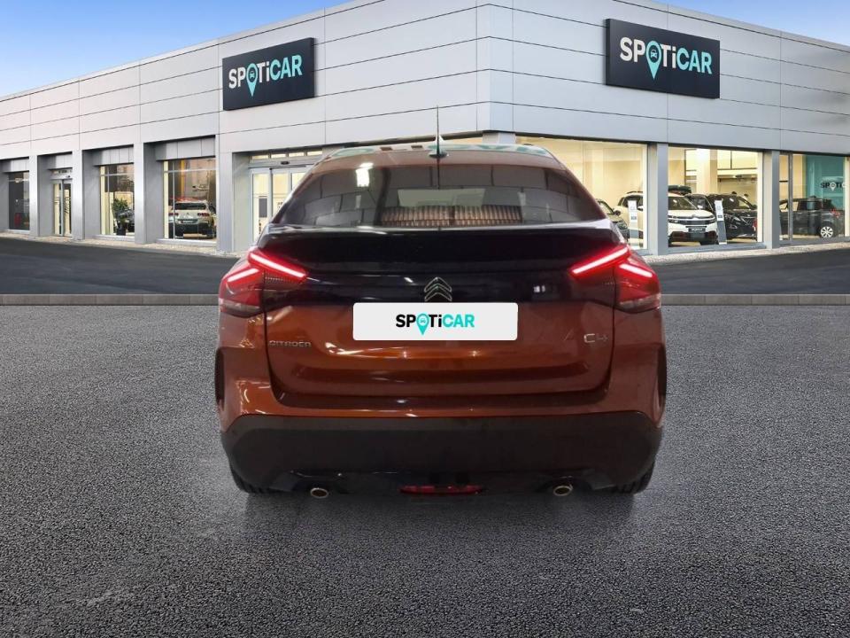 Citroen C4 PureTech 130 S&S 6v Shine