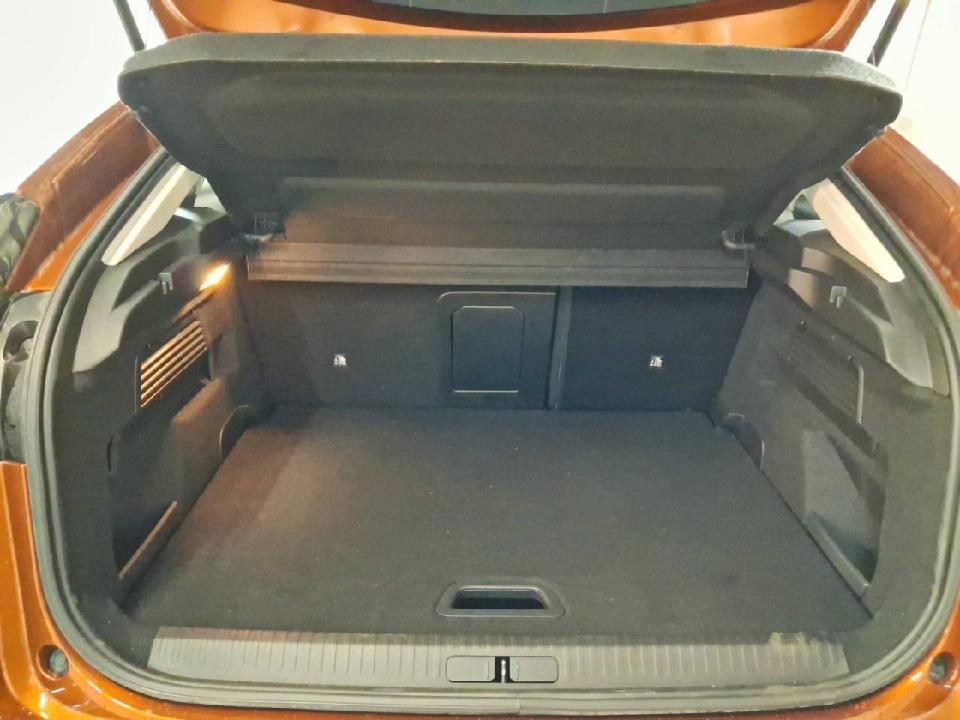 Citroen C4 PureTech 130 S&S 6v Shine