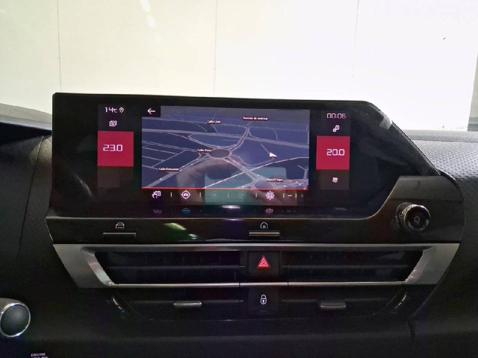 Citroen C4 PureTech 130 S&S 6v Shine