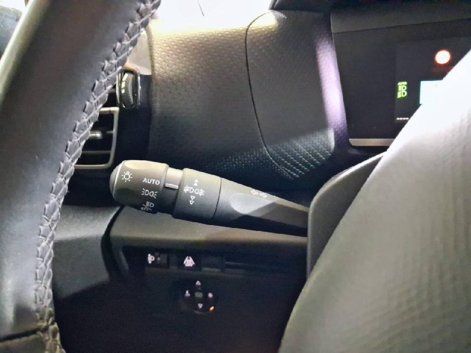 Citroen C4 PureTech 130 S&S 6v Shine