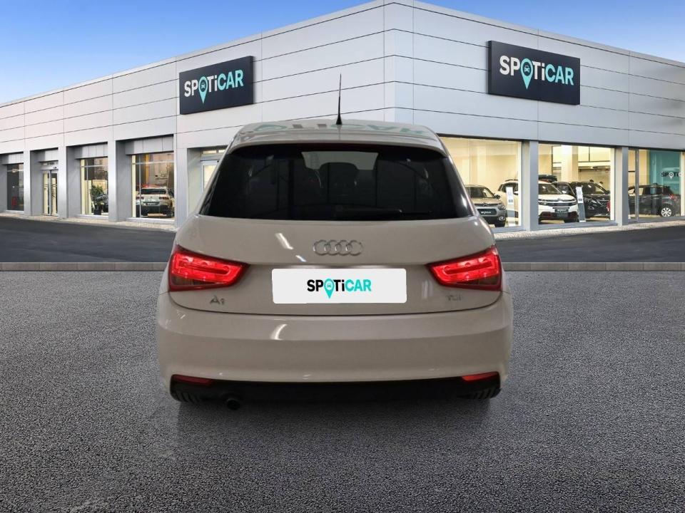 Audi A1 Sportback 1.4 TDI 90CV Attracted
