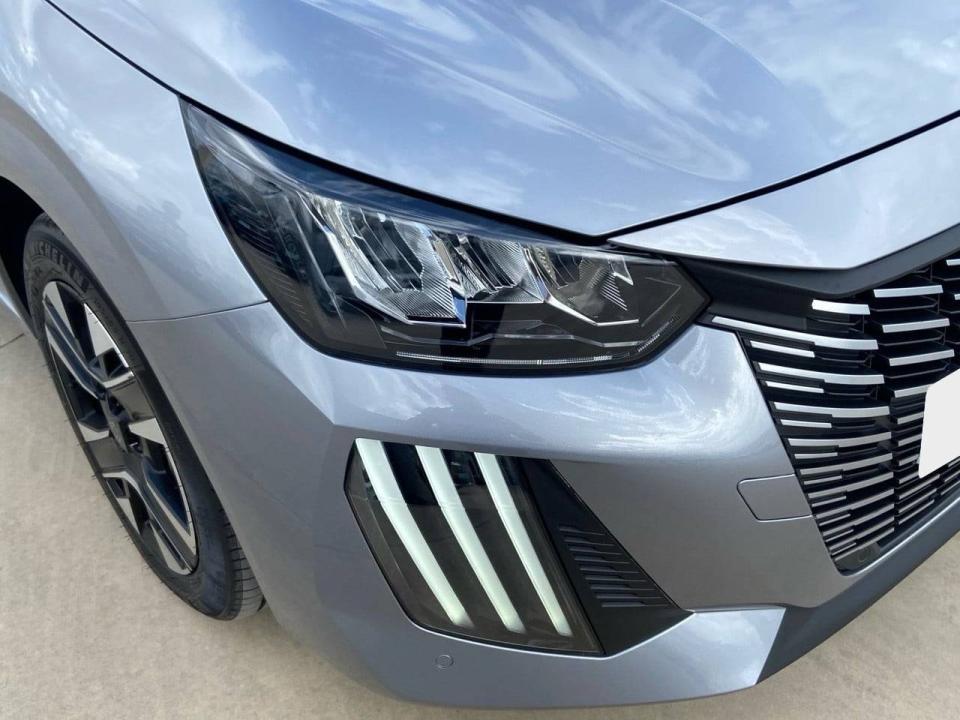 Peugeot 208 Allure Gasolina 100 S&S 6 Vel. MAN