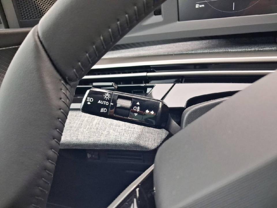 Peugeot 3008 Hybrid 1.2 107KW  eDCS6 Allure