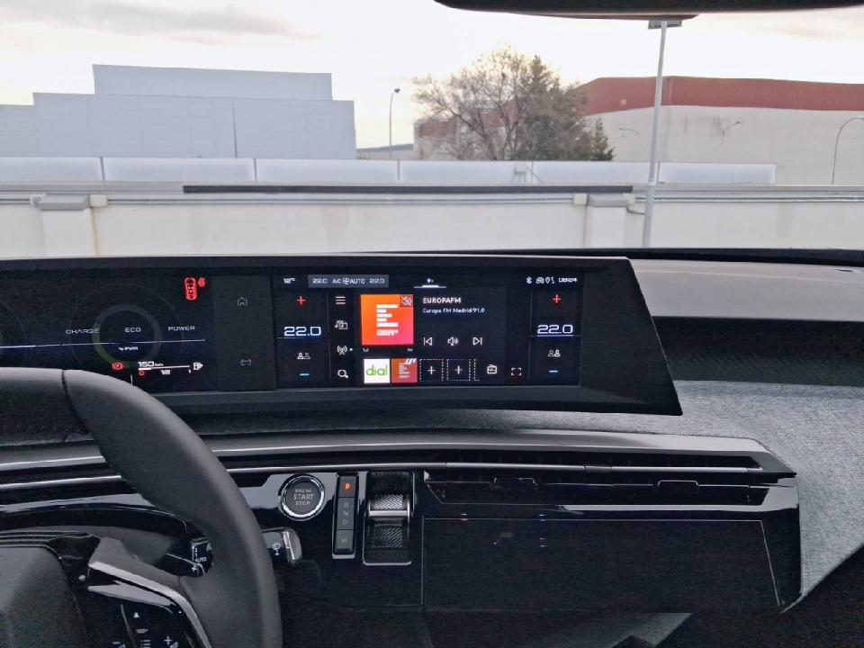 Peugeot 3008 Hybrid 1.2 107KW  eDCS6 Allure