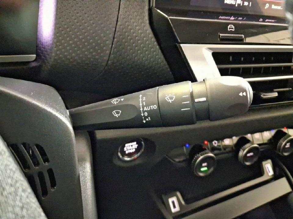 Citroen C4 BlueHDi 130 S&S EAT8 Shine