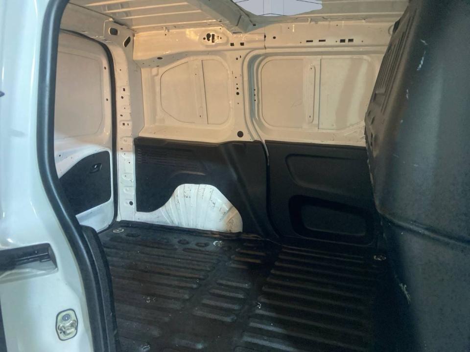 Peugeot Partner Standard 600kg BlueHDi 73kW Pro