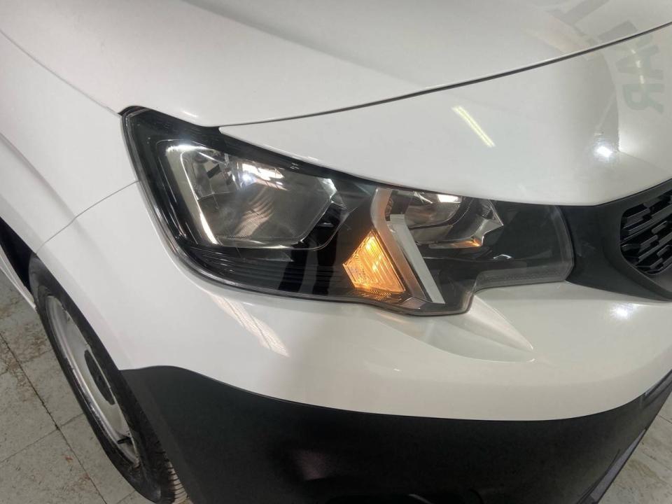Peugeot Partner Standard 600kg BlueHDi 73kW Pro
