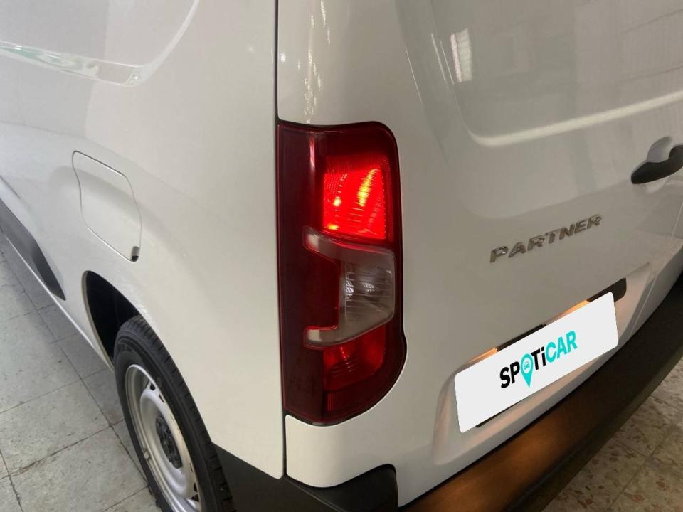 Peugeot Partner Standard 600kg BlueHDi 73kW Pro