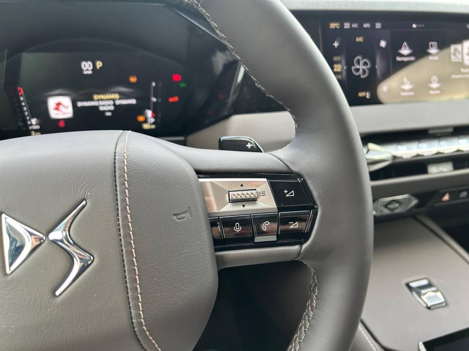 DS DS 4 PureTech 130 auto A.de Saint Exupéry