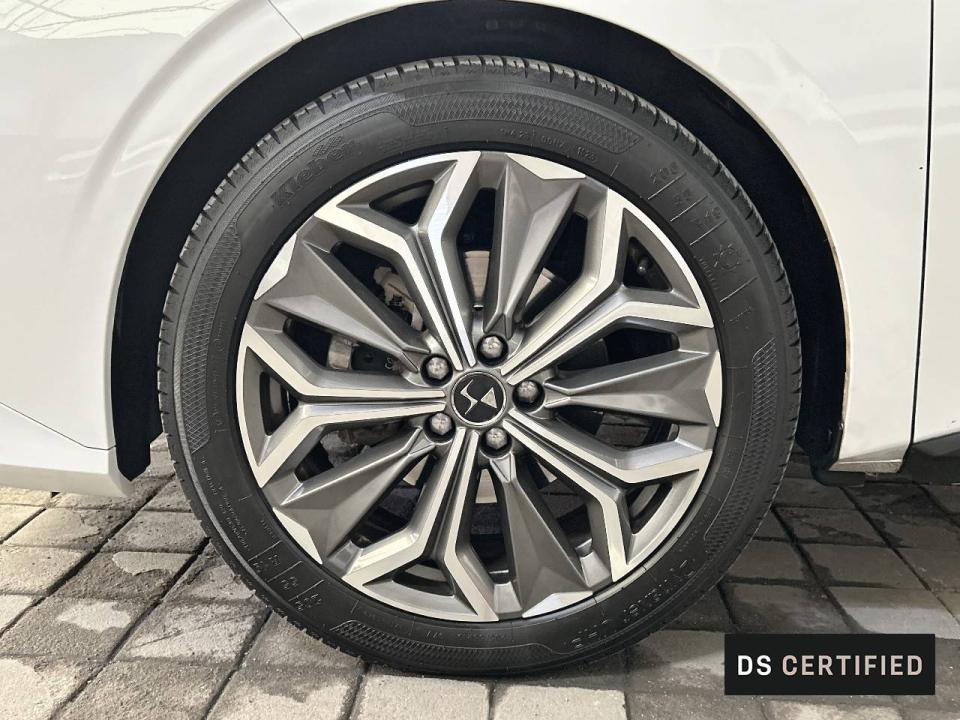 DS DS 4 CROSS PureTech 130 auto TROCADERO