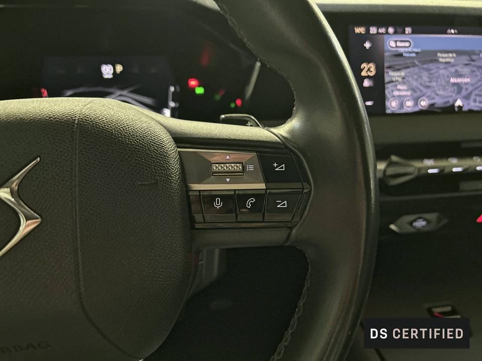 DS DS 4 CROSS PureTech 130 auto TROCADERO