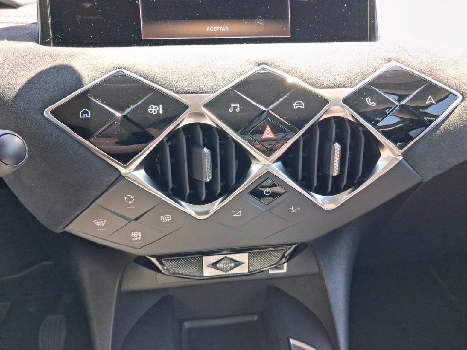 DS DS 3 PureTech 74kW (100CV) Performance Line