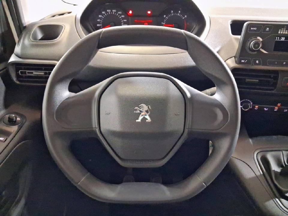 Peugeot Partner Pro Standard 600kg BlueHDi 73kW