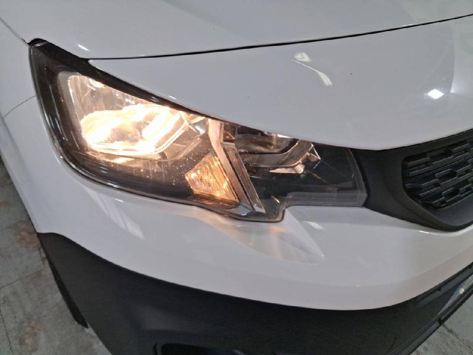 Peugeot Partner Pro Standard 600kg BlueHDi 73kW