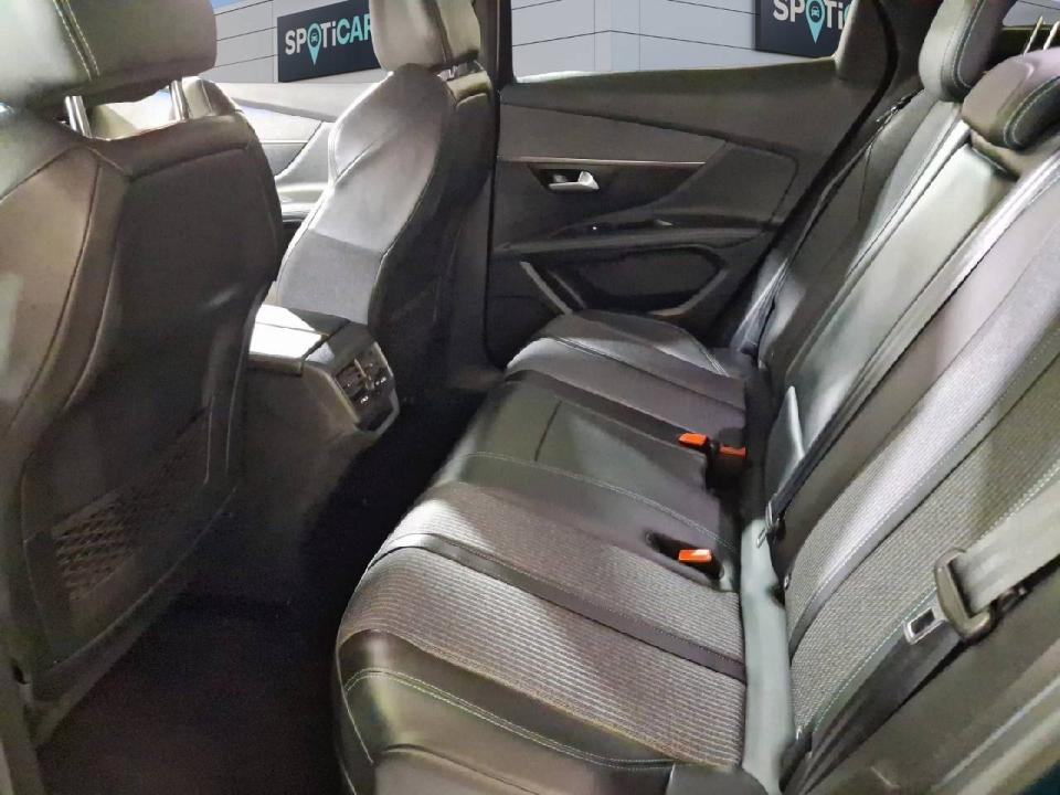 Peugeot 3008 Hybrid 225 e-EAT8 Allure Pack