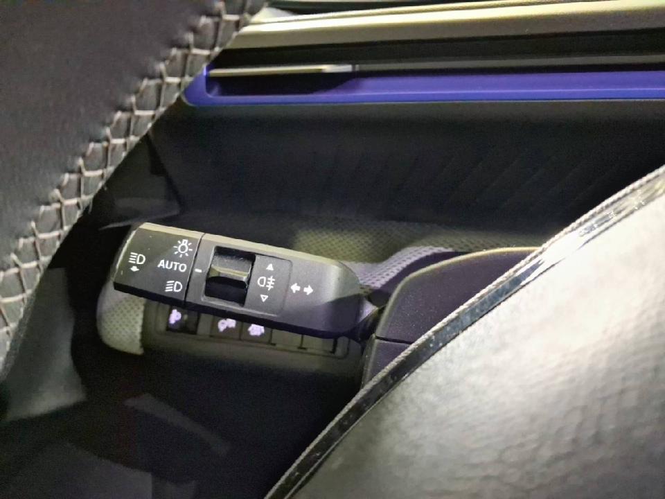 Citroen C3 Hybrid 110 e-DSC6 Business