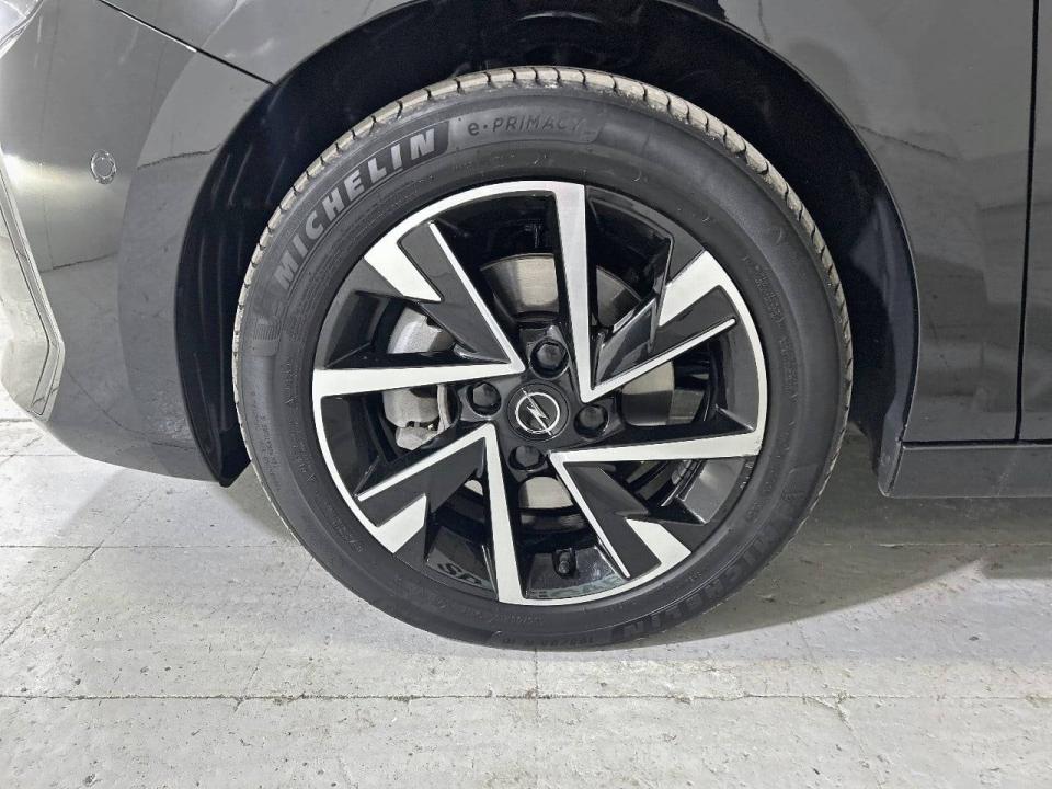 Opel Corsa 1.2T XHLHybrid 74kW GS eDCT