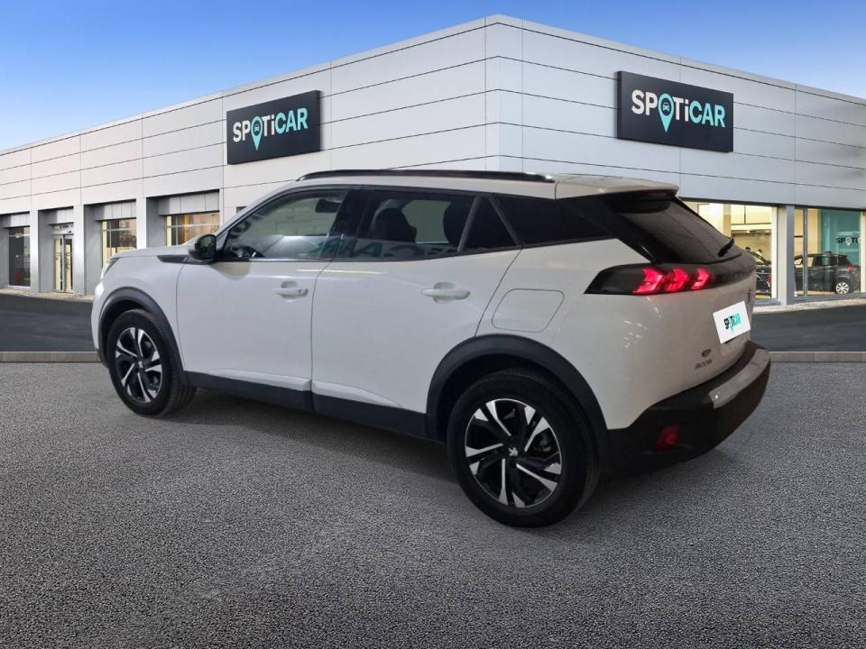 Peugeot 2008 Allure Puretech 100 S&S BVM6