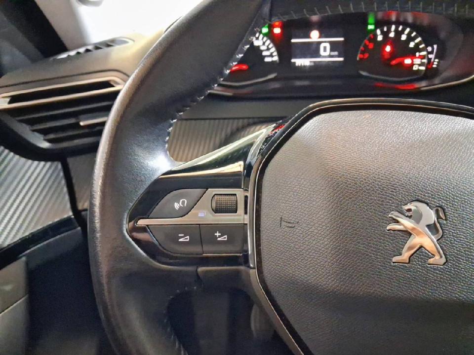 Peugeot 2008 Allure Puretech 100 S&S BVM6