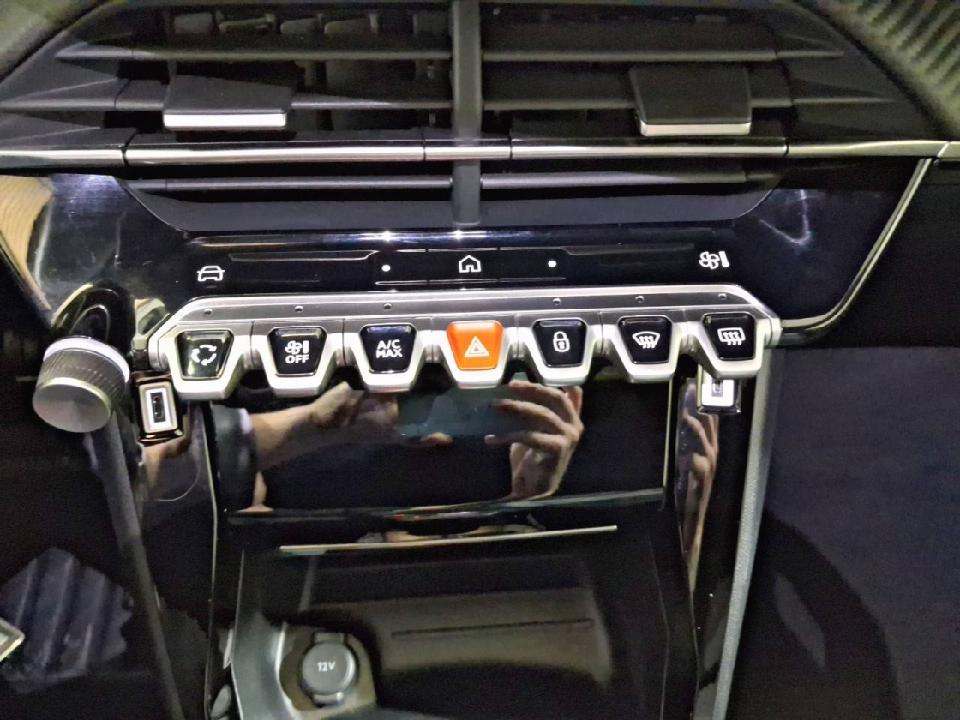 Peugeot 2008 N2008 Allure Hybrid 145 eDCS6