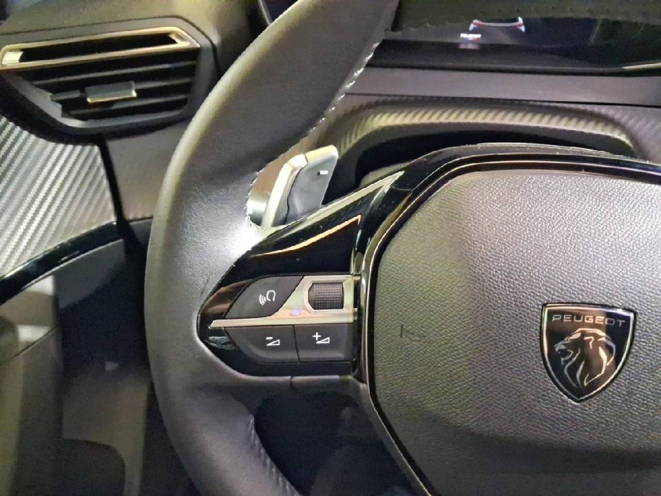 Peugeot 2008 N2008 Allure Hybrid 145 eDCS6