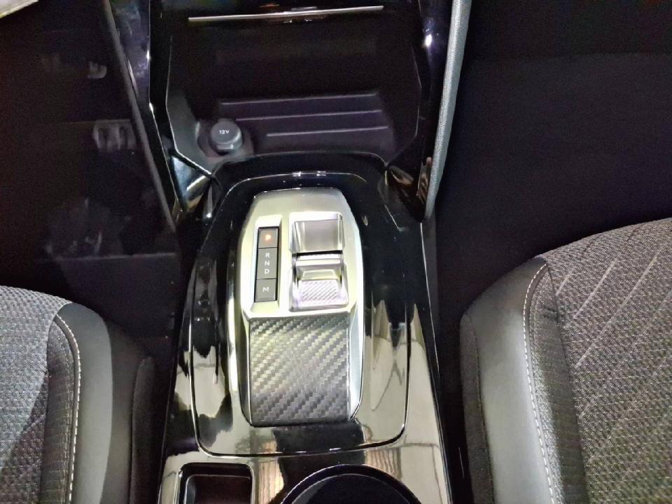 Peugeot 2008 N2008 Allure Hybrid 145 eDCS6