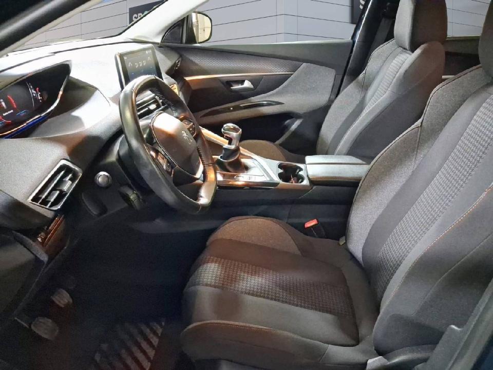 Peugeot 5008 Active 1.2L PureTech 96kW (130CV) S&S