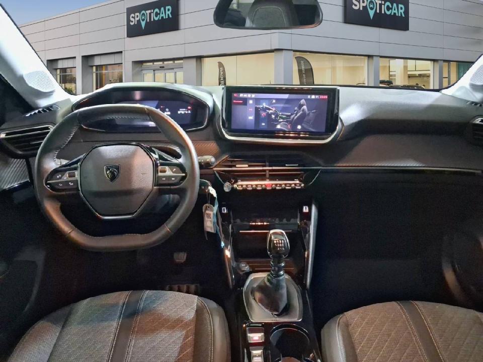 Peugeot 208 Allure Puretech 100