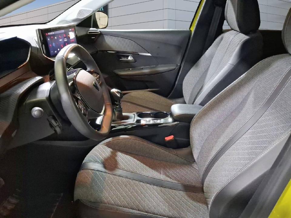 Peugeot 208 Allure Puretech 100