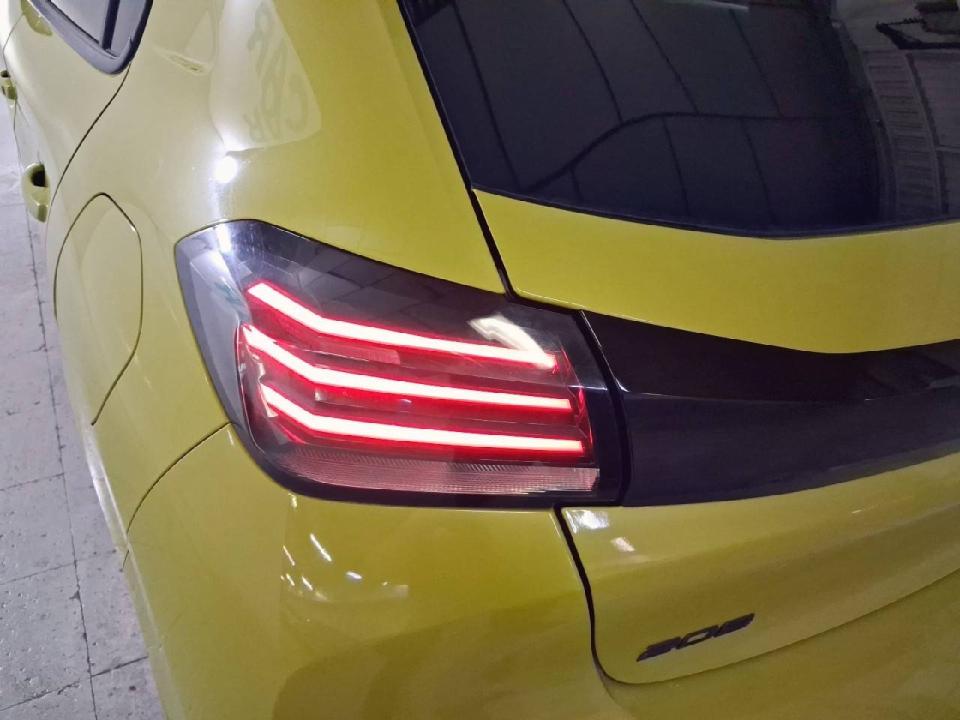 Peugeot 208 Allure Puretech 100