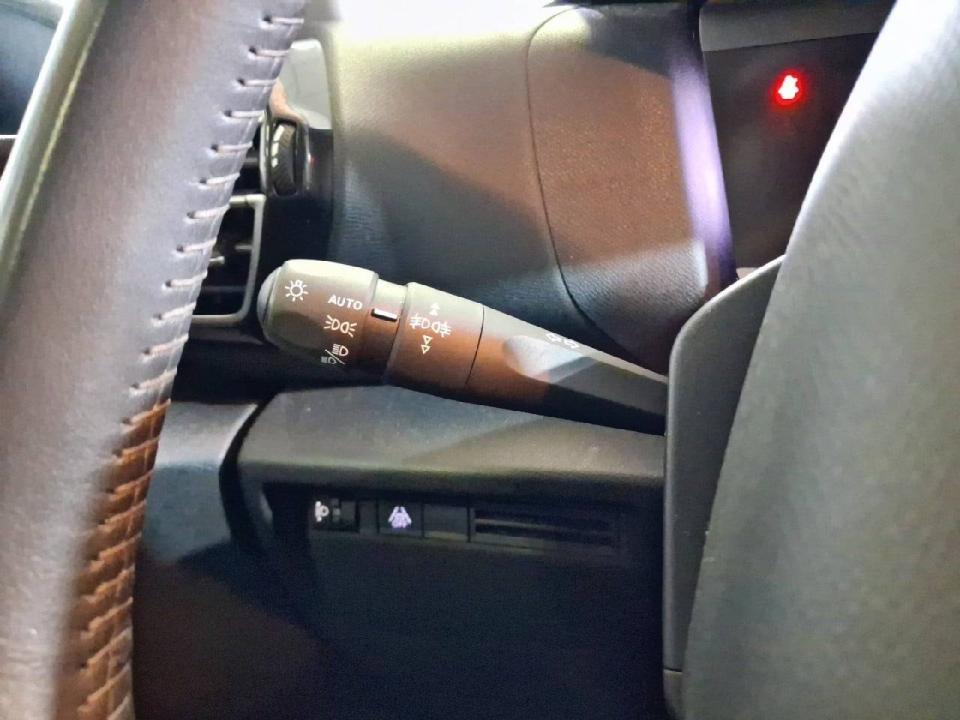 Citroen C4 PureTech 100 S&S 6v Feel