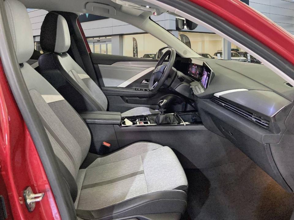 Opel Astra 1.2T XHT 96kW (130CV) Elegance