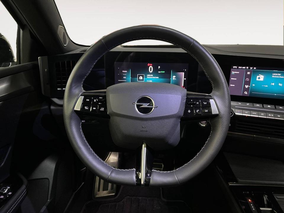 Opel Astra Electric 54kWh GS Auto