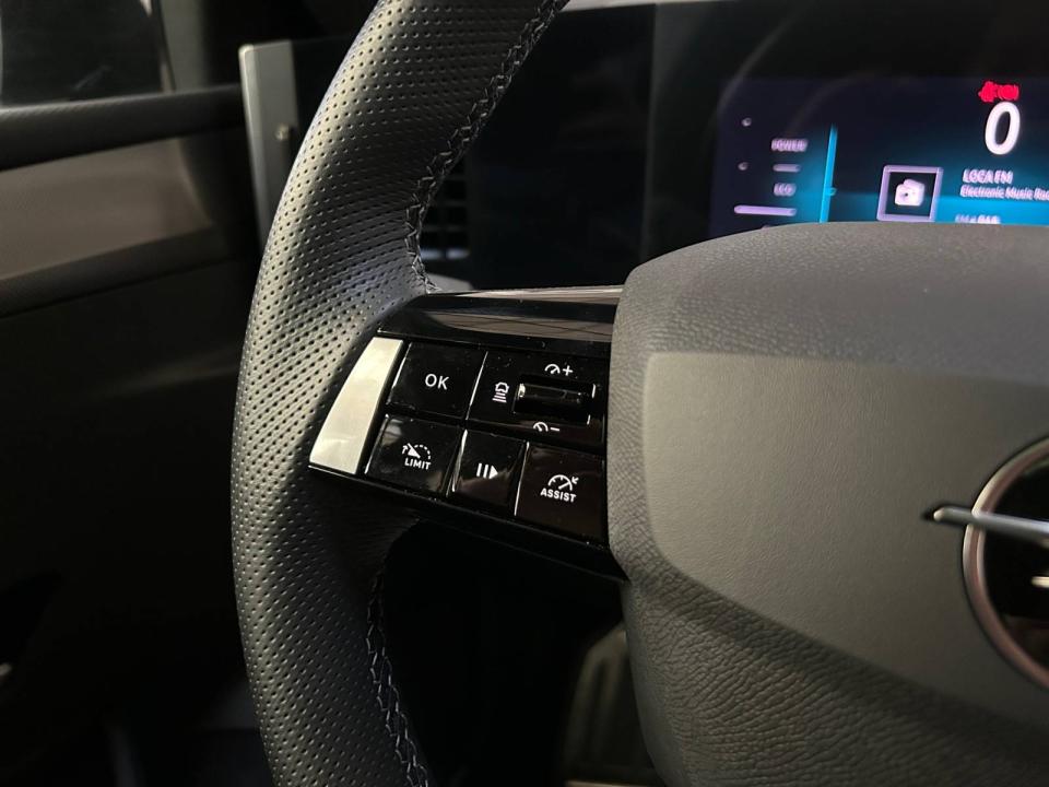 Opel Astra Electric 54kWh GS Auto